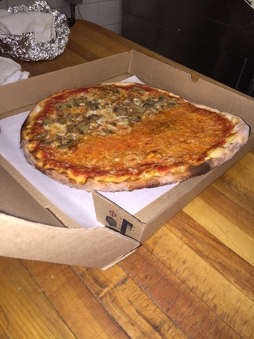 Roma's Pizza in Westchester (Tuckahoe?) 27 by chowdom New York